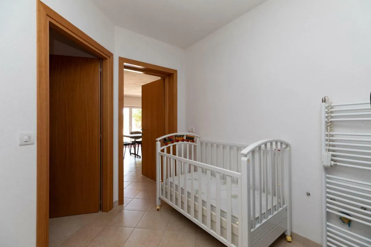 Appartamento Del Cardellini Santa Caterina Di Pittinuri  Appartement Santa Caterina Di Pittinuri (Sardinia)