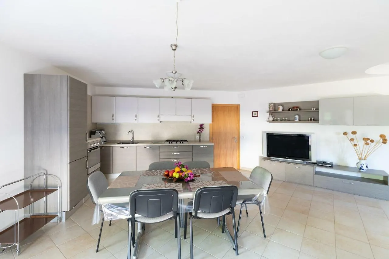 Appartement Appartamento Del Cardellini Santa Caterina Di Pittinuri  Italië